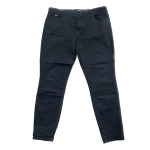 R Jeans super stretchy black skinny jean size 34